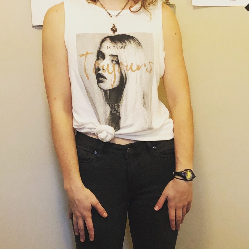 graphic tank